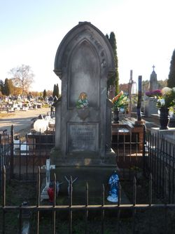 Nagrobek matki Łukasza Skowrońskiego