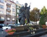 Kalisz, pomnik papieża Jana Pawła II .