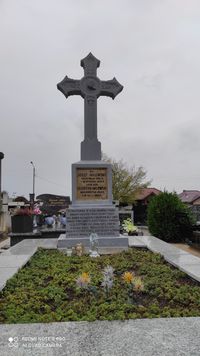 Grób Milewskich w Ślesinie