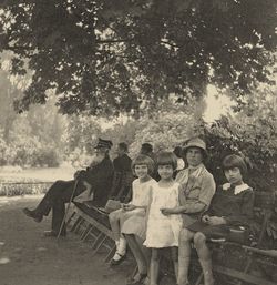 Karol Humowiecki na Plantach Krakowskich